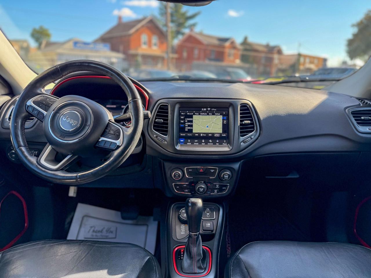 2018 Jeep Compass ONE OWNER/TRAILHAWK/4X4/HEATED SEATS/NAVI/REMOTE Photo