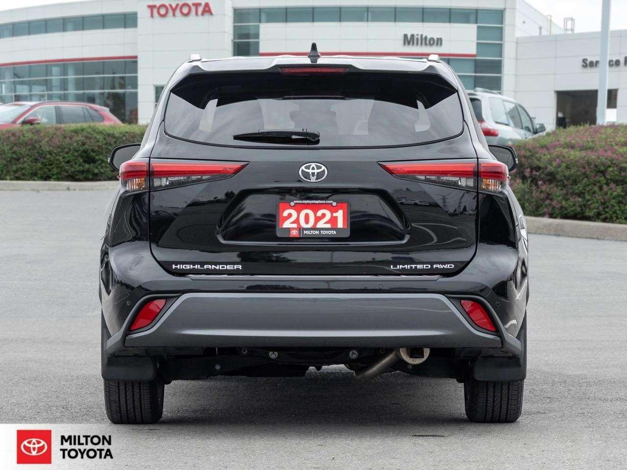 2021 Toyota Highlander LEATHER JBL SOUND NAVIGATION PANORAMIC SUNROOF ONE OWNER Limited Photo