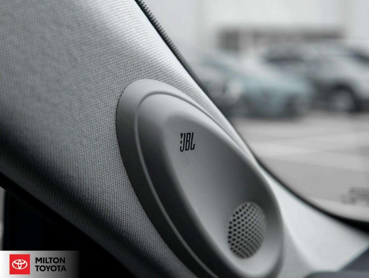 2021 Toyota Highlander LEATHER JBL SOUND NAVIGATION PANORAMIC SUNROOF ONE OWNER Limited Photo