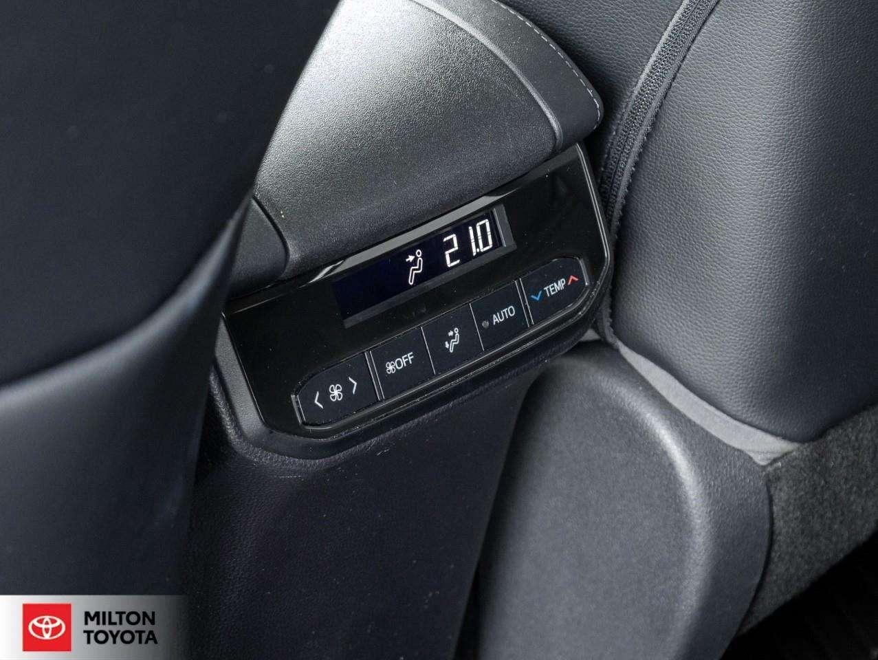 2021 Toyota Highlander LEATHER JBL SOUND NAVIGATION PANORAMIC SUNROOF ONE OWNER Limited Photo