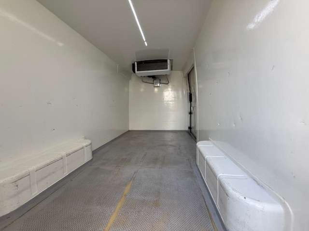 2023 Ford Transit Cargo Van Reefer Refrigerator StanbyPlug T350 CleanCarfax Photo