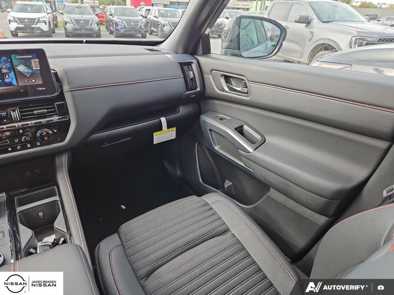 2026 Nissan Pathfinder Rock Creek 4WD Photo