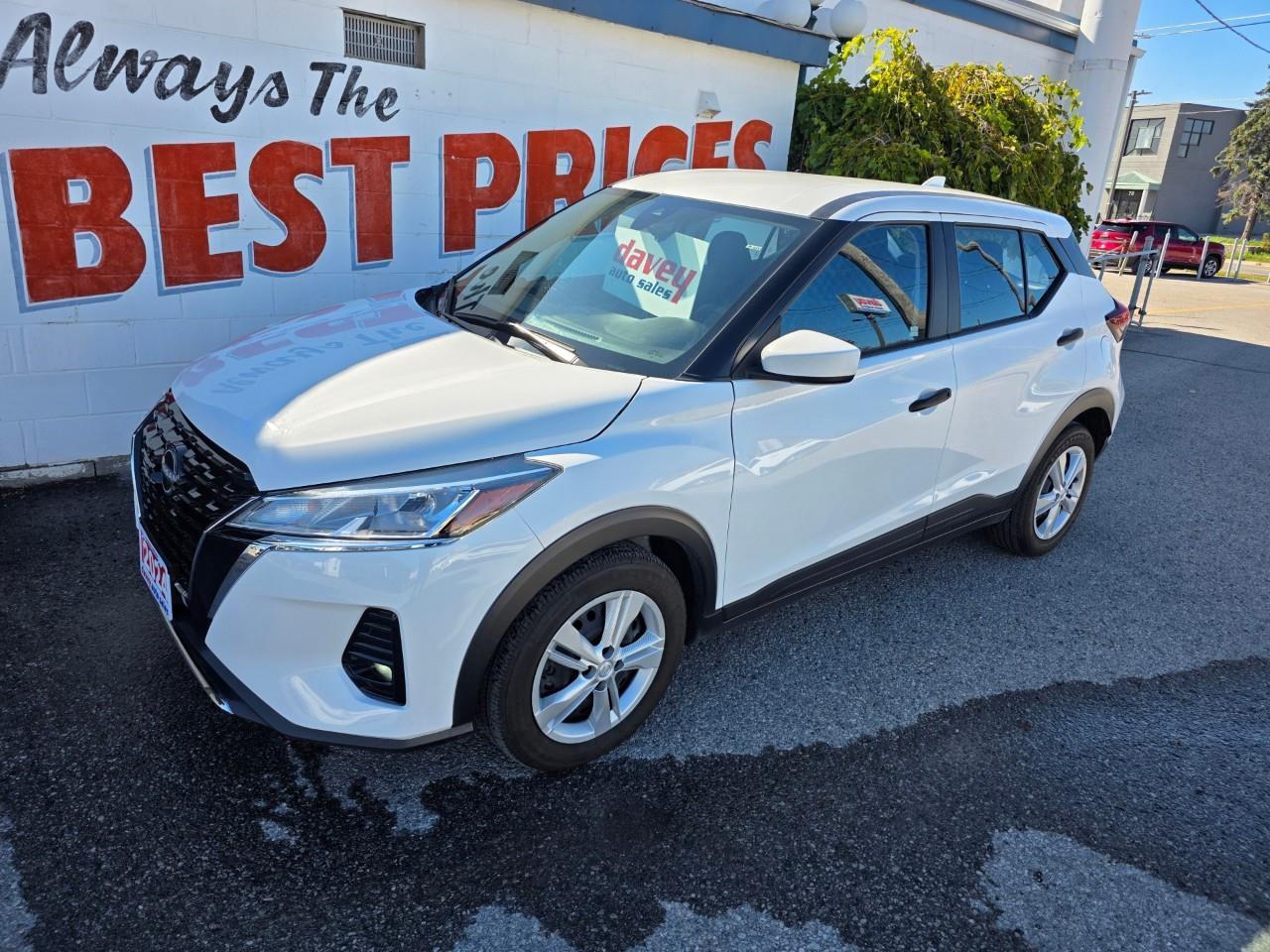 2024 Nissan Kicks S 4dr Front-Wheel Drive Photo3