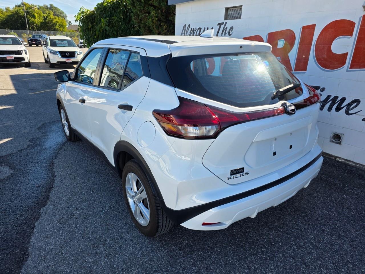 2024 Nissan Kicks S 4dr Front-Wheel Drive Photo