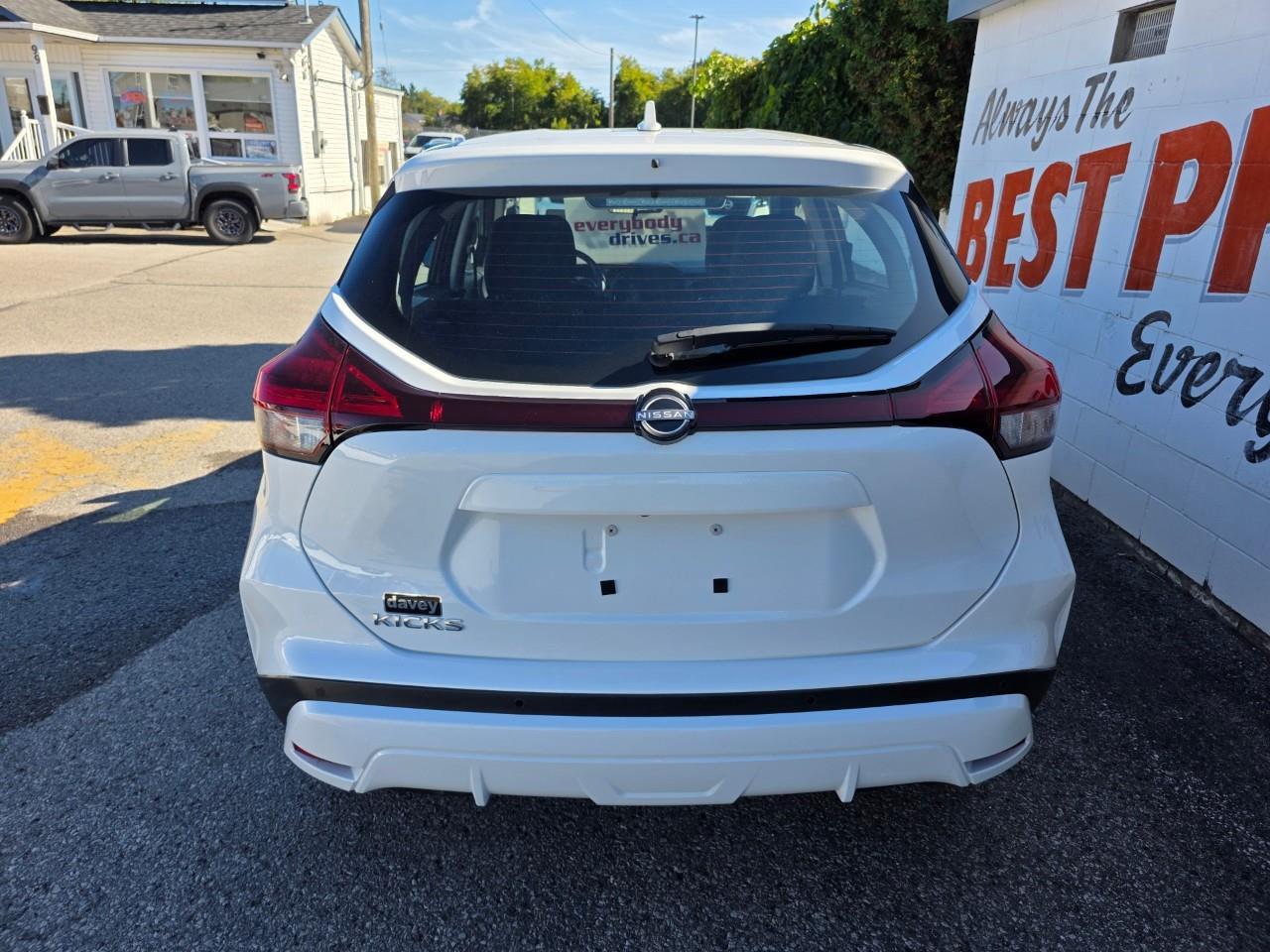 2024 Nissan Kicks S 4dr Front-Wheel Drive Photo