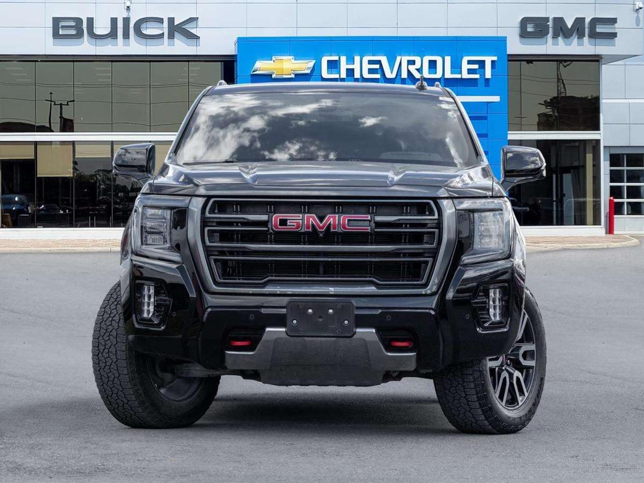 2021 GMC Yukon 4WD 4dr AT4 Photo2