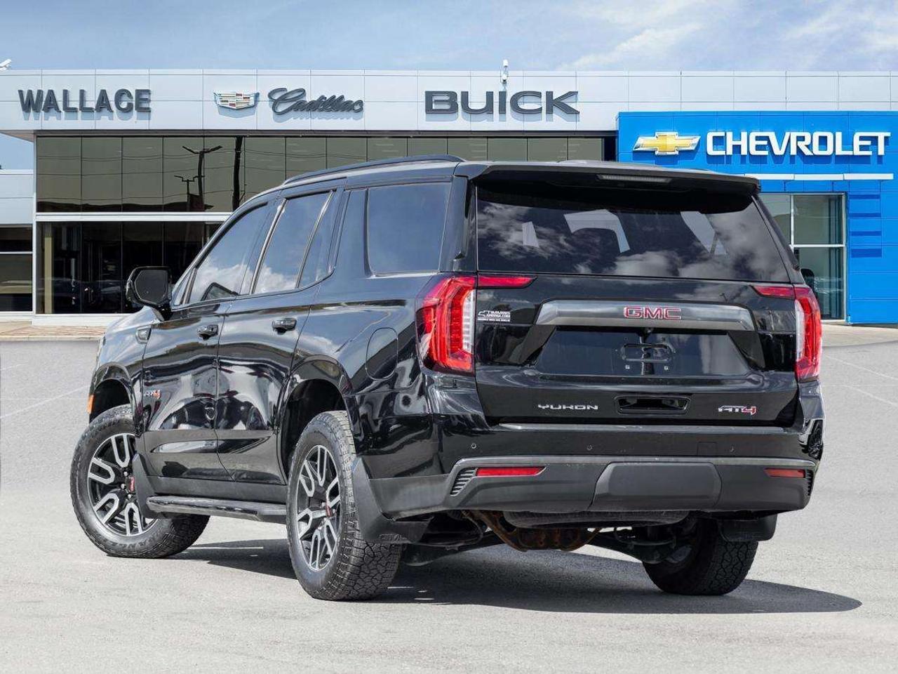 2021 GMC Yukon 4WD 4dr AT4 Photo