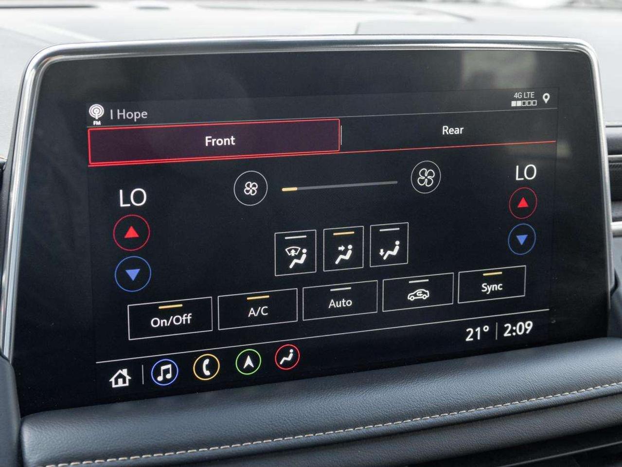 2021 GMC Yukon 4WD 4dr AT4 Photo