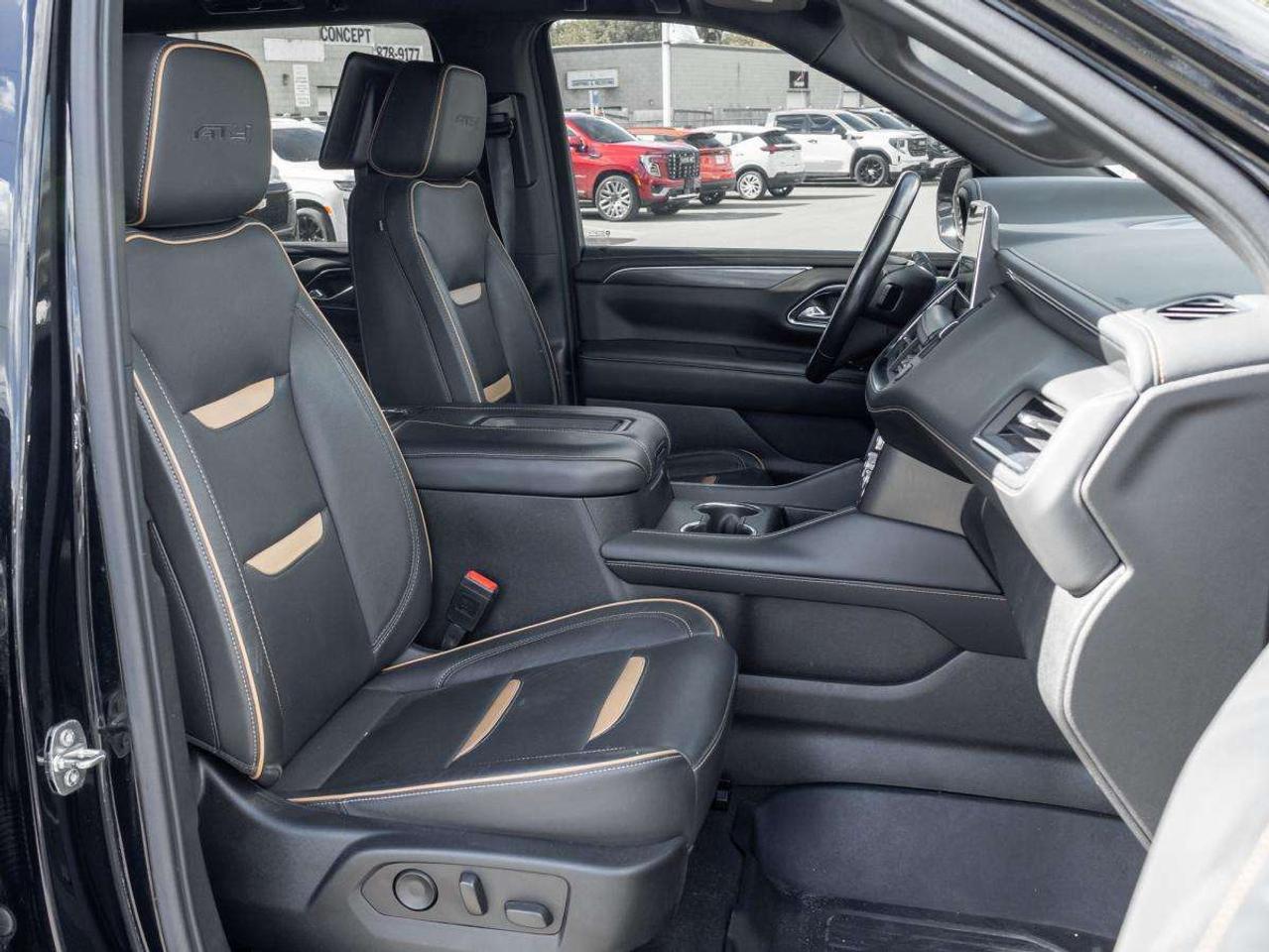 2021 GMC Yukon 4WD 4dr AT4 Photo