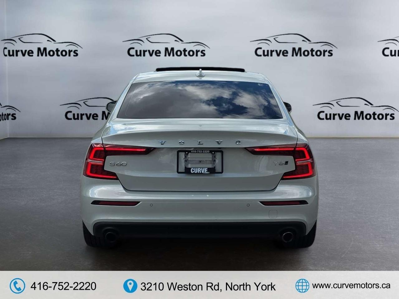 2019 Volvo S60 T6 AWD * NO ACCIDENTS / FULL SERVICE HISTORY / CARPLAY / PANORAMIC Photo