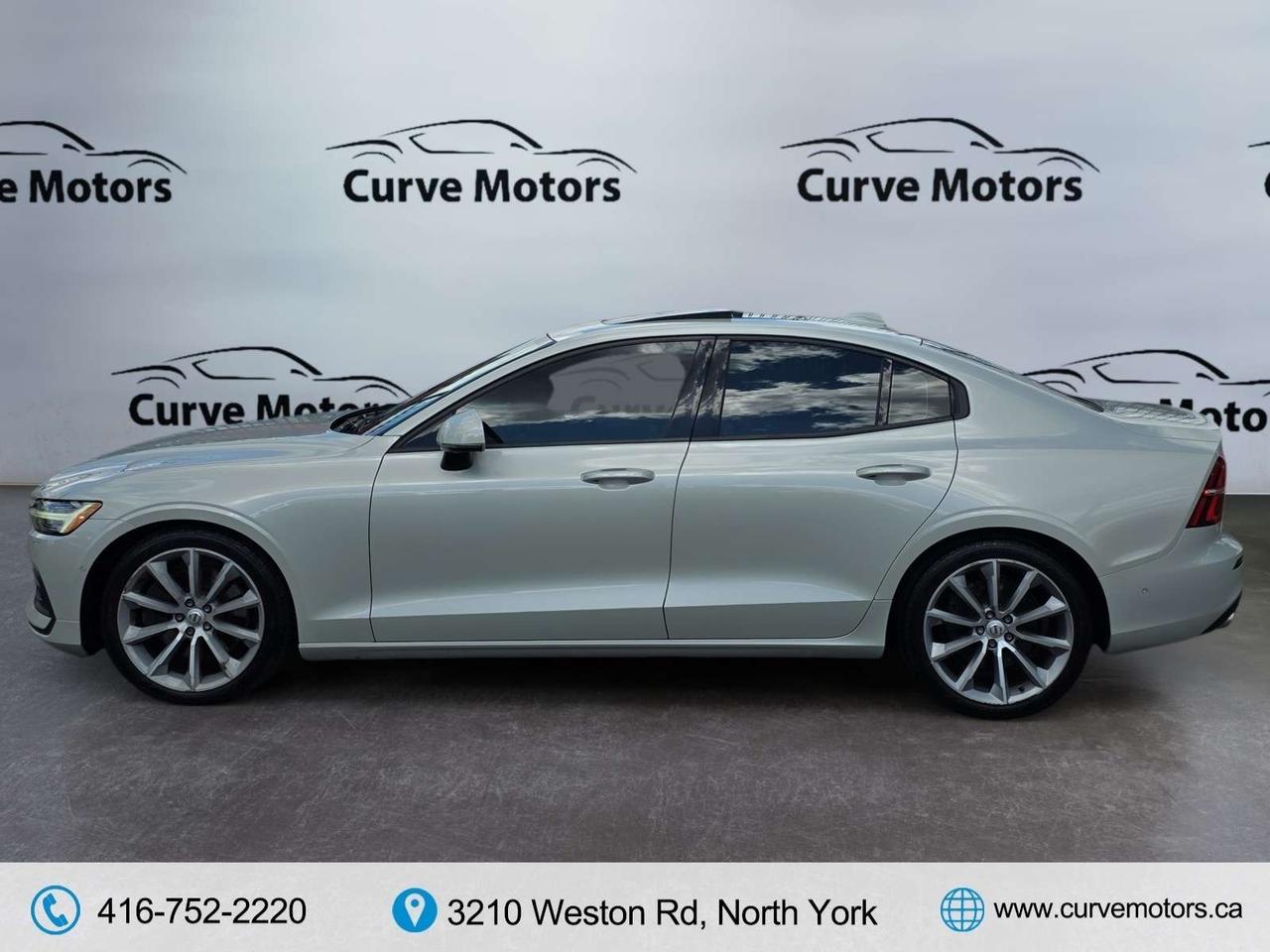 2019 Volvo S60 T6 AWD * NO ACCIDENTS / FULL SERVICE HISTORY / CARPLAY / PANORAMIC Photo