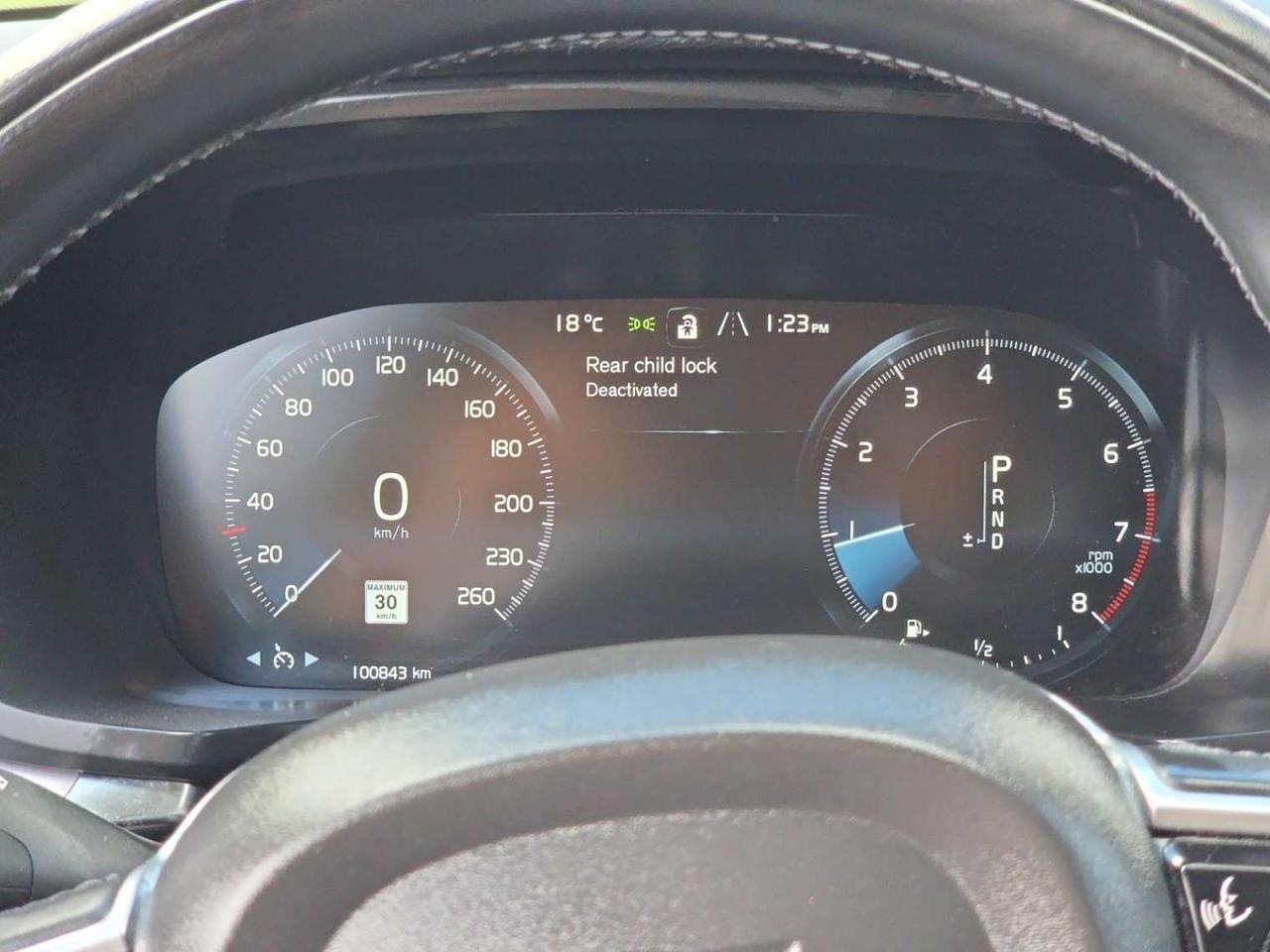 2019 Volvo S60 T6 AWD * NO ACCIDENTS / FULL SERVICE HISTORY / CARPLAY / PANORAMIC Photo