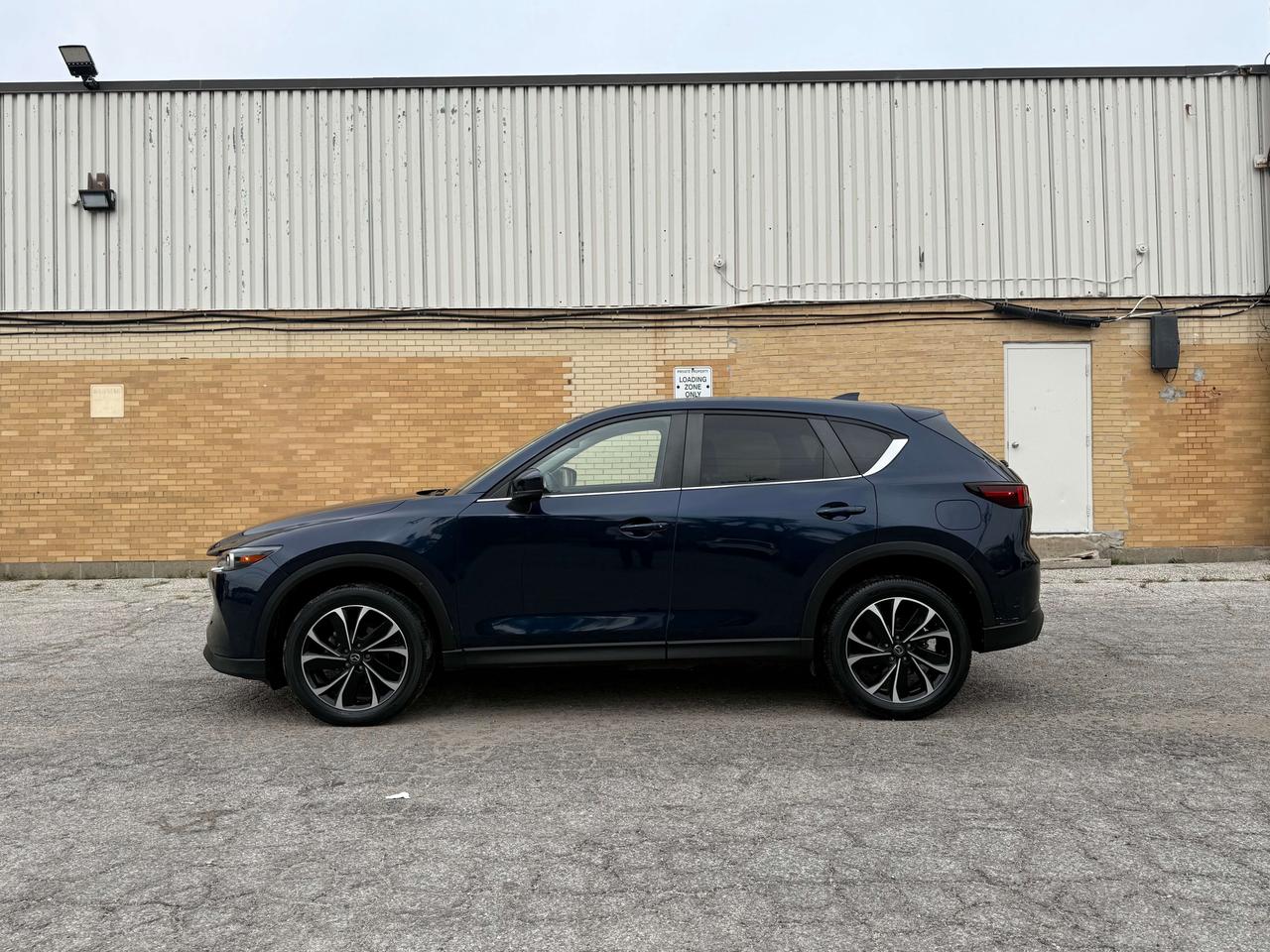 2023 Mazda CX-5 GS l Mazda Warranty l AWD l 2.5i Skyactive l Eco Photo2