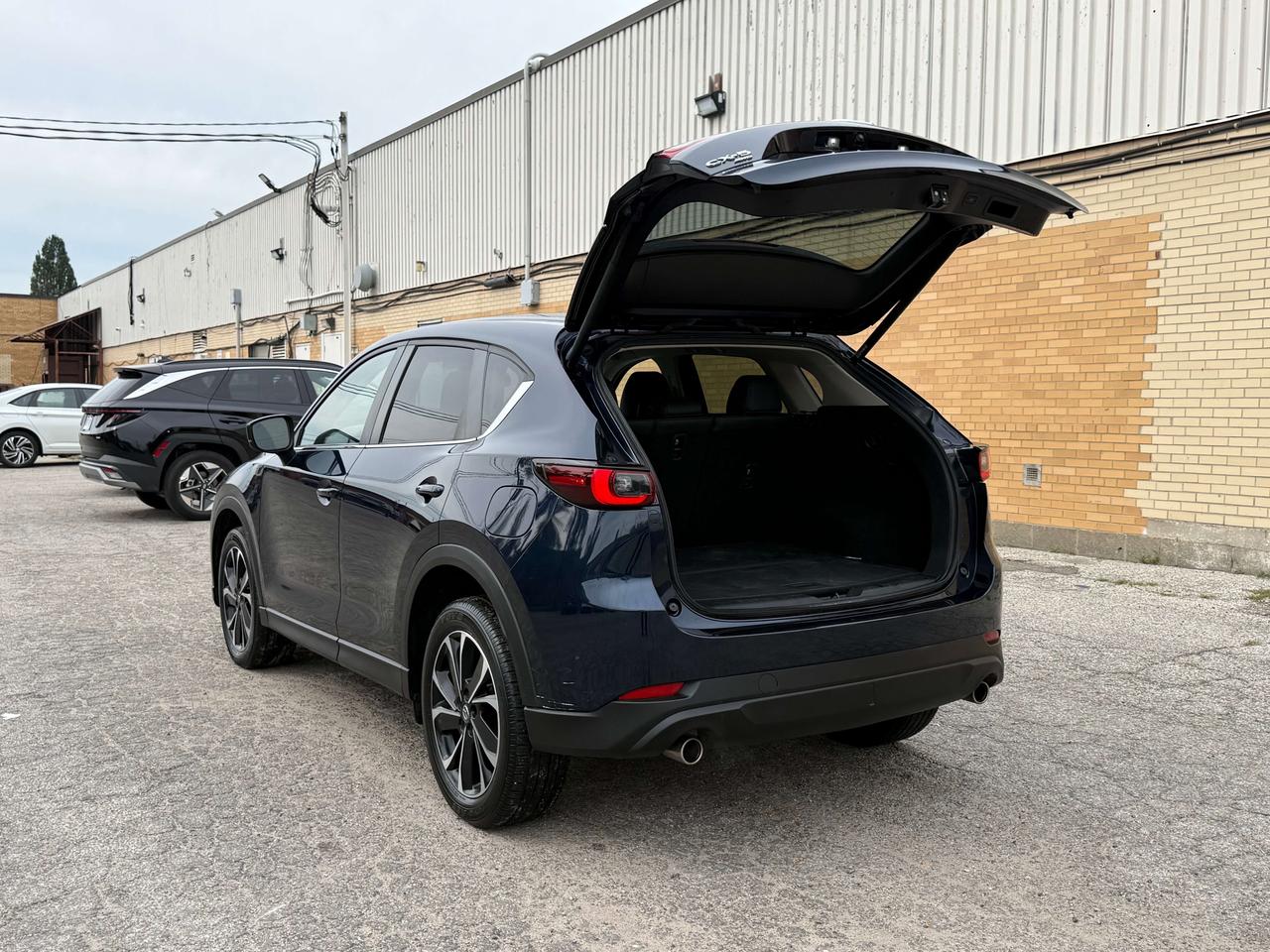 2023 Mazda CX-5 GS l Mazda Warranty l AWD l 2.5i Skyactive l Eco Photo