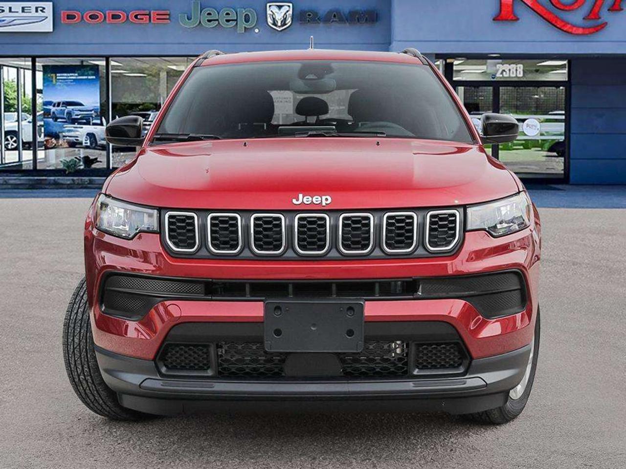 2025 Jeep Compass Sport Photo