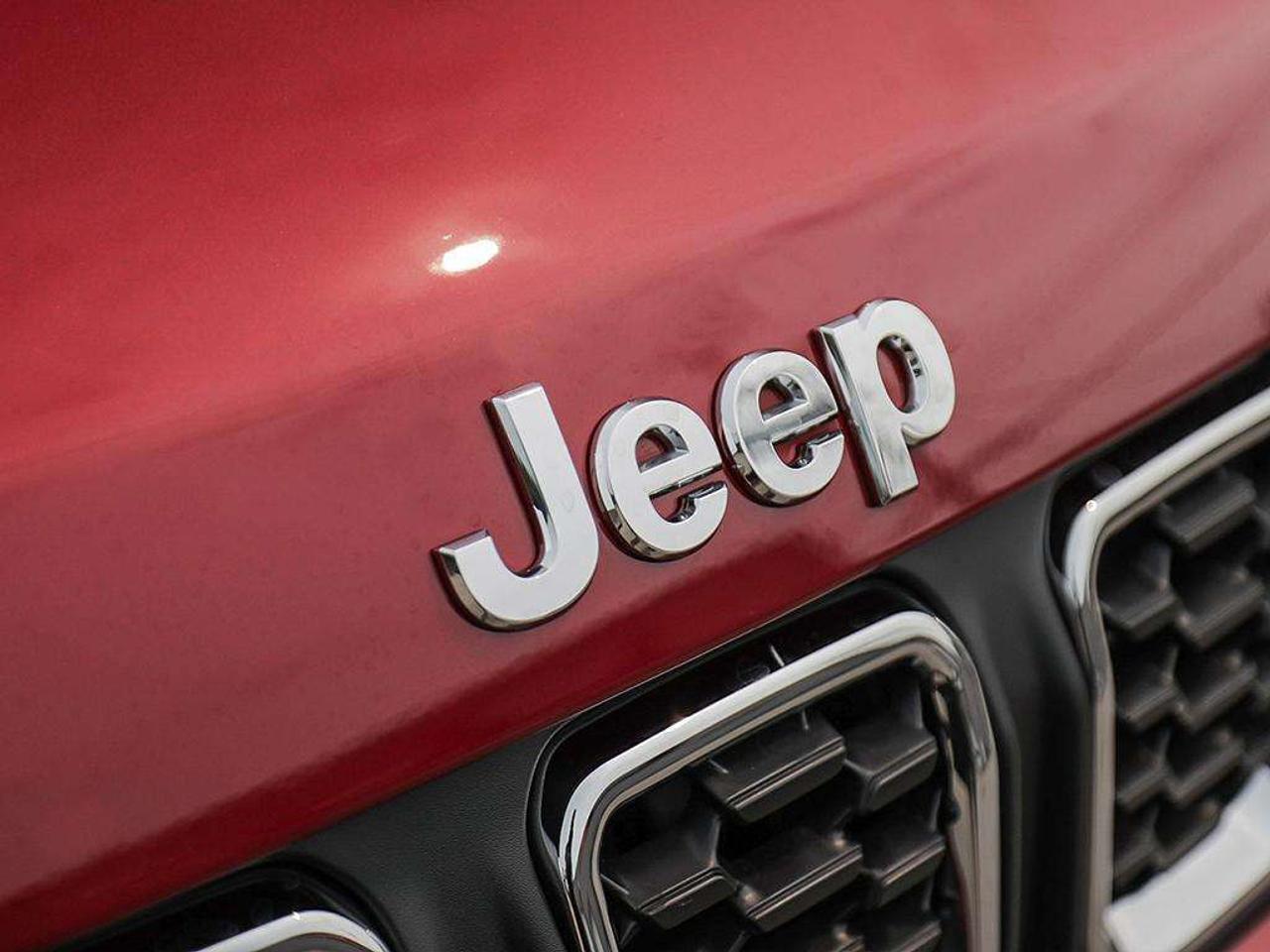 2025 Jeep Compass Sport Photo