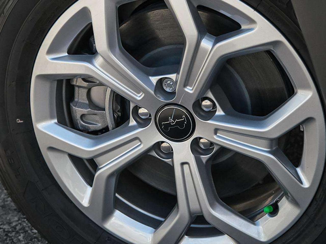 2025 Jeep Compass Sport Photo