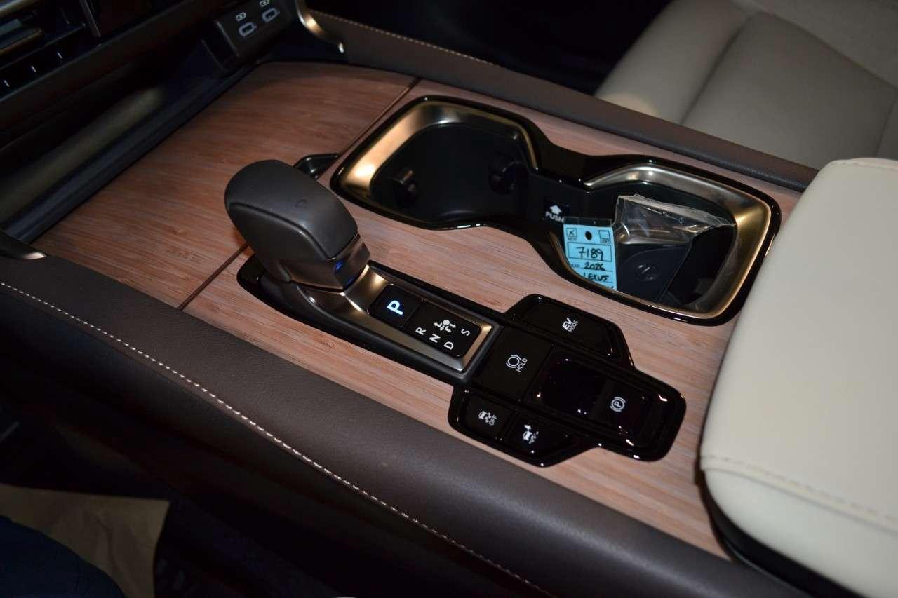 2026 Lexus RX 350H EXECUTIVE Photo