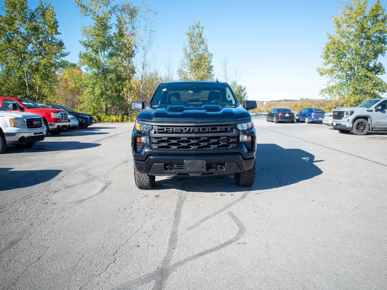 2026 Chevrolet Silverado 1500 Custom Trail Boss - Adjustable Lumbar   WiFi Hotspot Photo