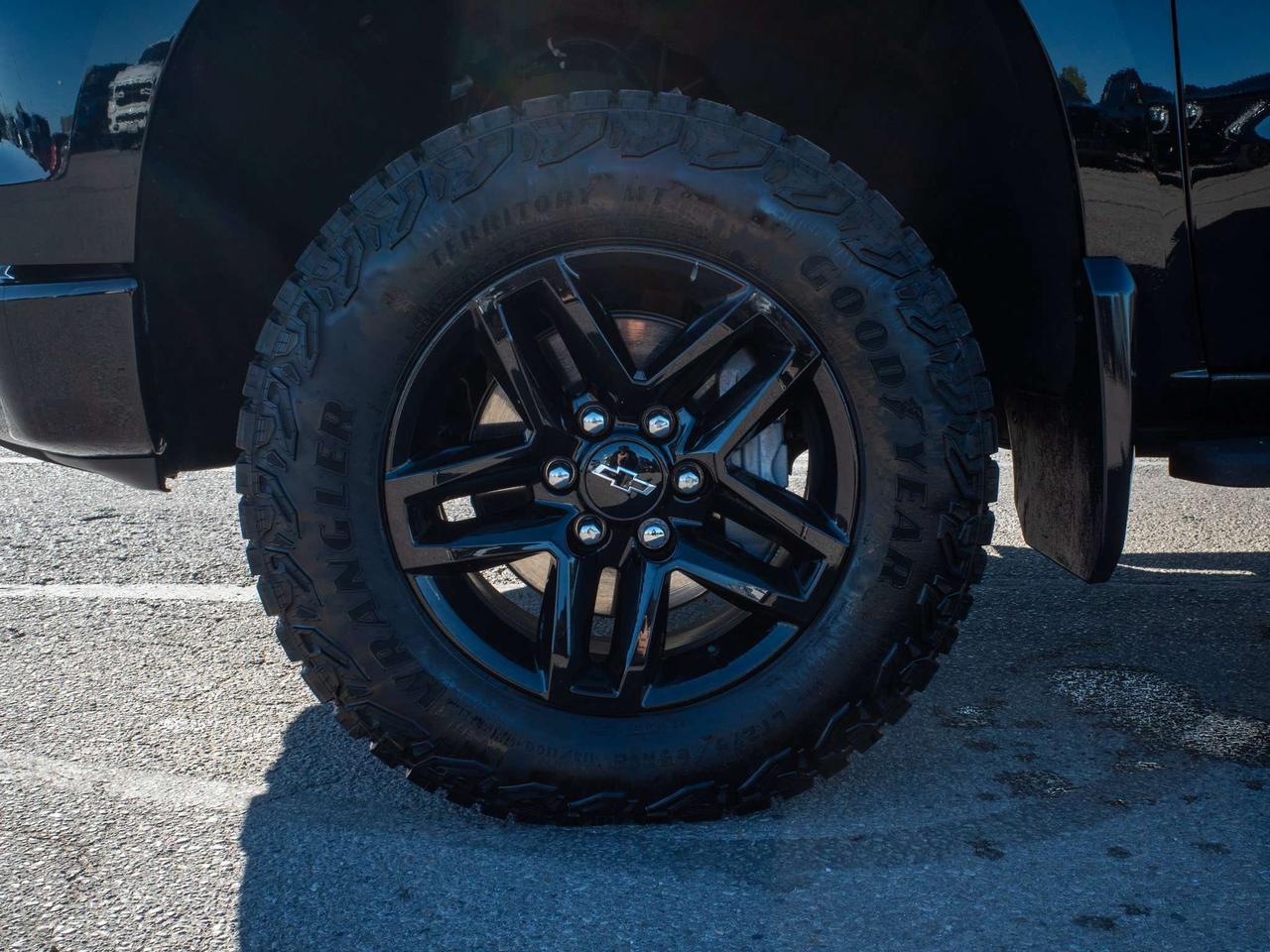 2026 Chevrolet Silverado 1500 Custom Trail Boss - Adjustable Lumbar   WiFi Hotspot Photo