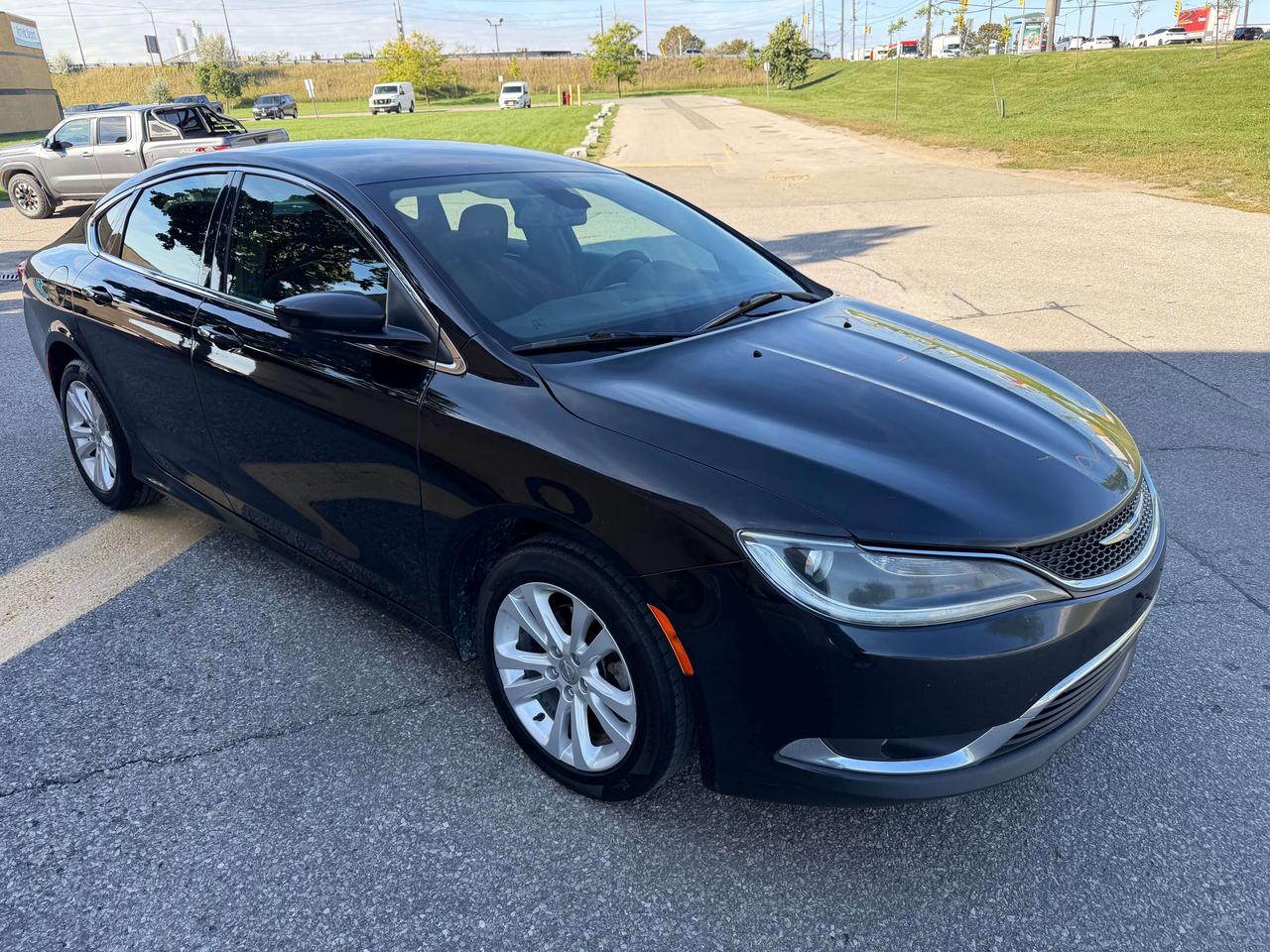 2016 Chrysler 200 Limited,1 Owner, Remote Starter, Automatic, Certif Photo