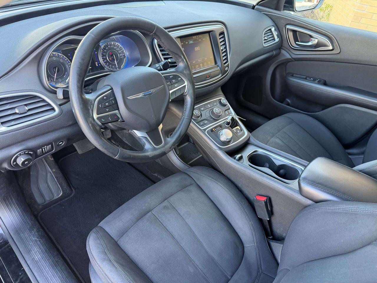 2016 Chrysler 200 Limited,1 Owner, Remote Starter, Automatic, Certif Photo