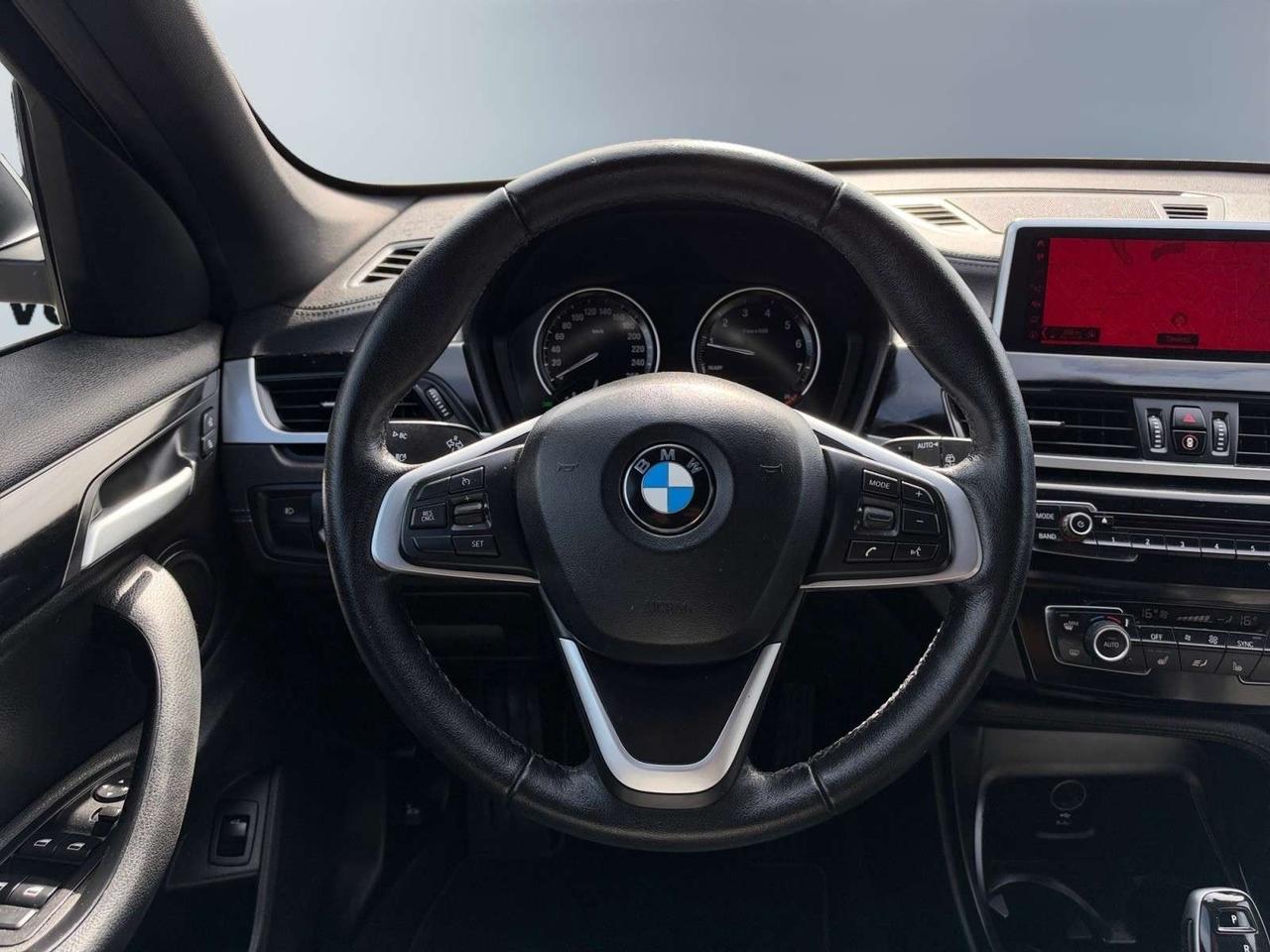 2020 BMW X1 xDrive28i *NO ACCIDENTS / NAVIGATION / CAMERA / LED LIGHTS / LANE ASSIST Photo