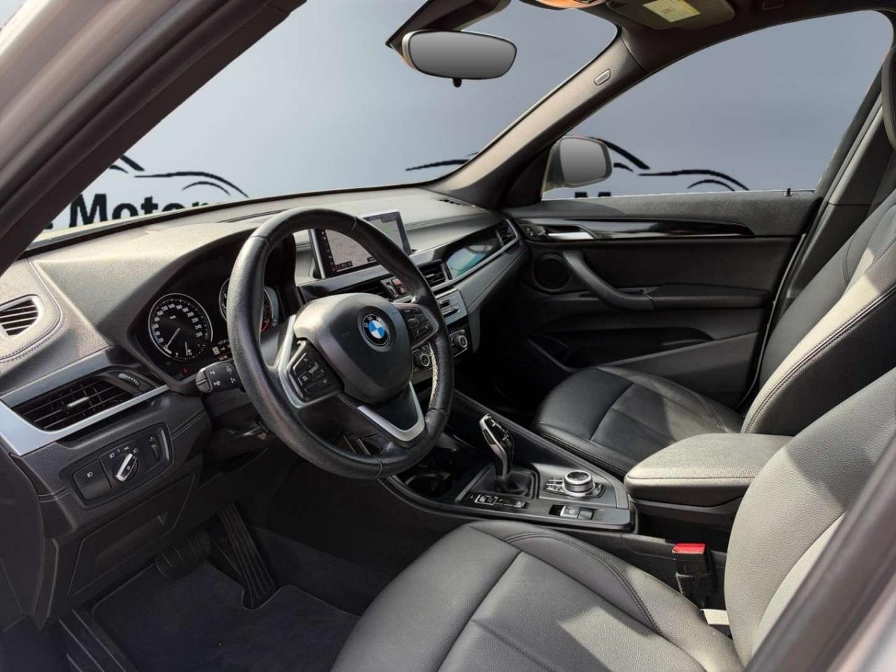 2020 BMW X1 xDrive28i *NO ACCIDENTS / NAVIGATION / CAMERA / LED LIGHTS / LANE ASSIST Photo