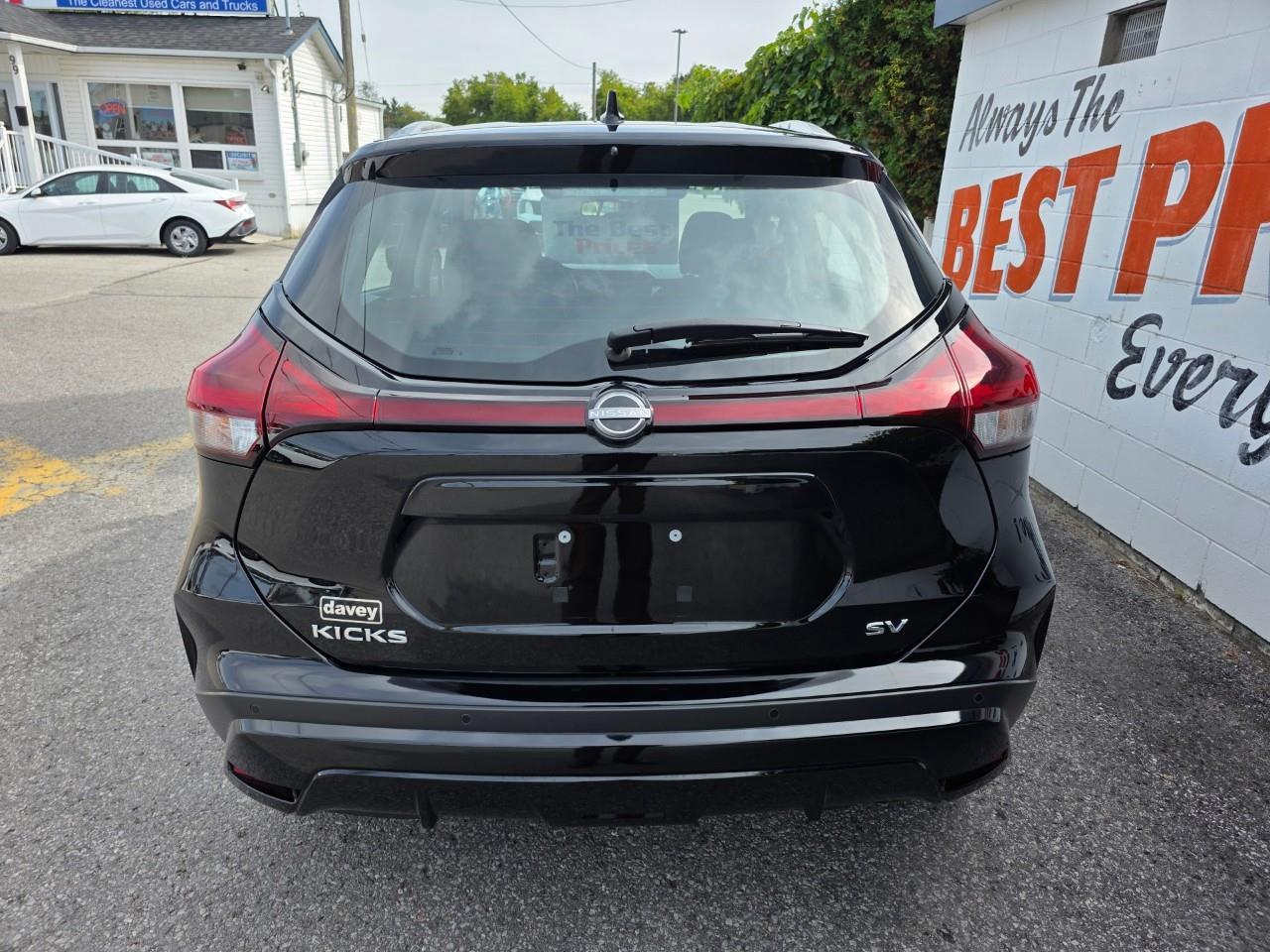 2024 Nissan Kicks SV 4dr Front-Wheel Drive Photo
