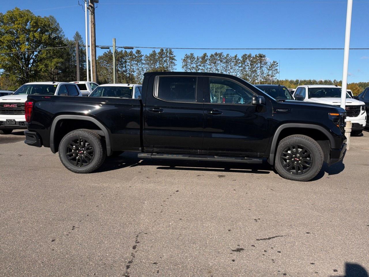 2026 GMC Sierra 1500 Crew Cab Standard Box 4-Wheel Drive Elevation Photo