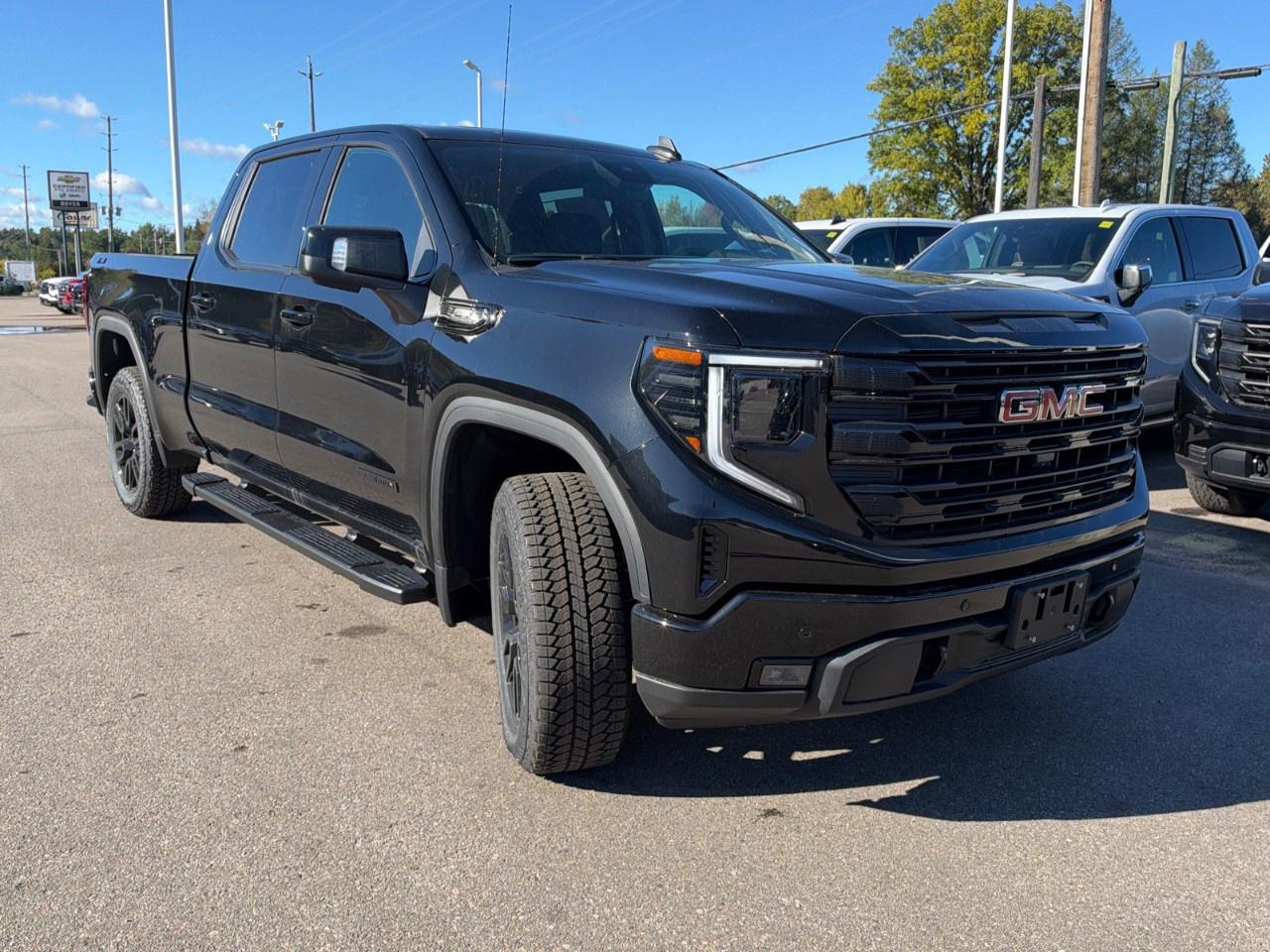 2026 GMC Sierra 1500 Crew Cab Standard Box 4-Wheel Drive Elevation Photo