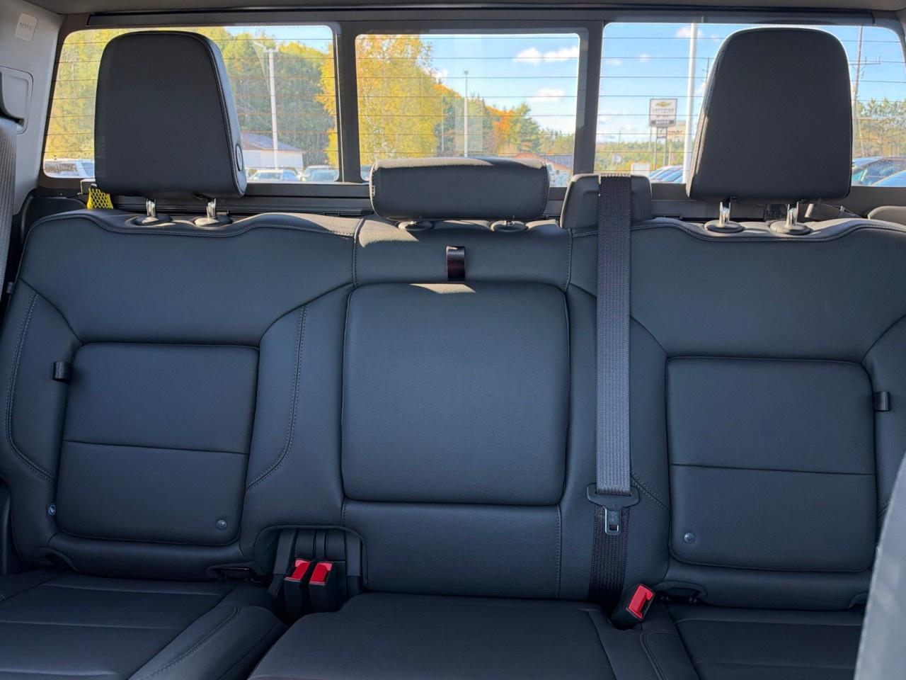 2026 GMC Sierra 1500 Crew Cab Standard Box 4-Wheel Drive Elevation Photo