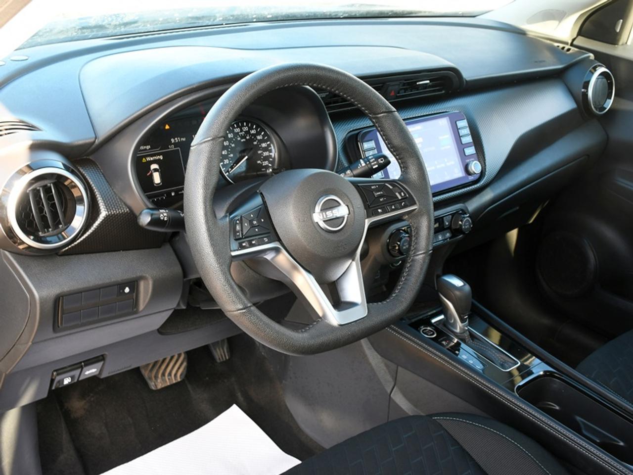 2024 Nissan Kicks SV   Remote Start   Heated Seats   Heated Steering   Alloys Photo