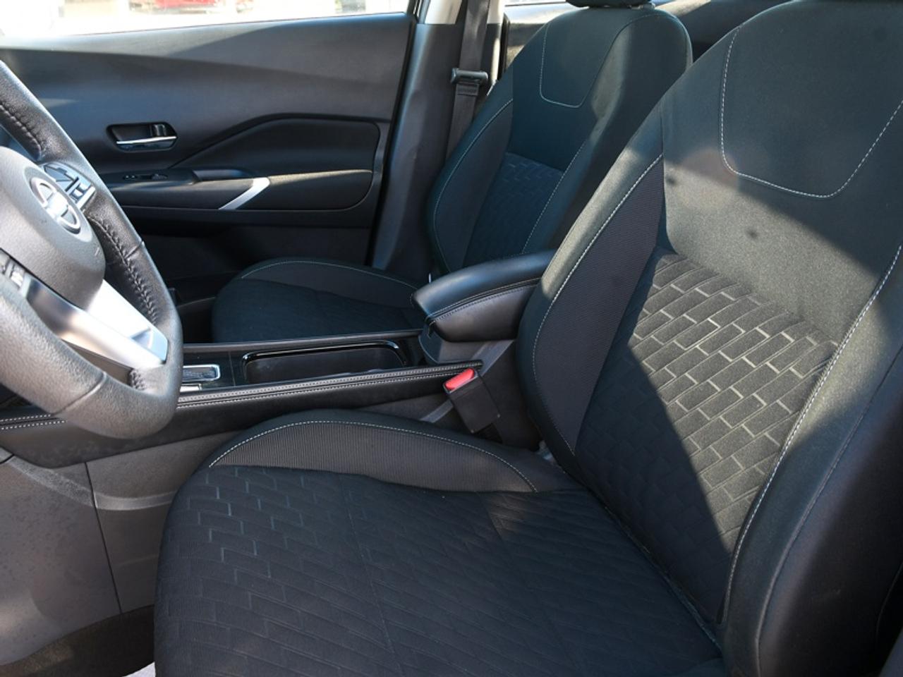 2024 Nissan Kicks SV   Remote Start   Heated Seats   Heated Steering   Alloys Photo