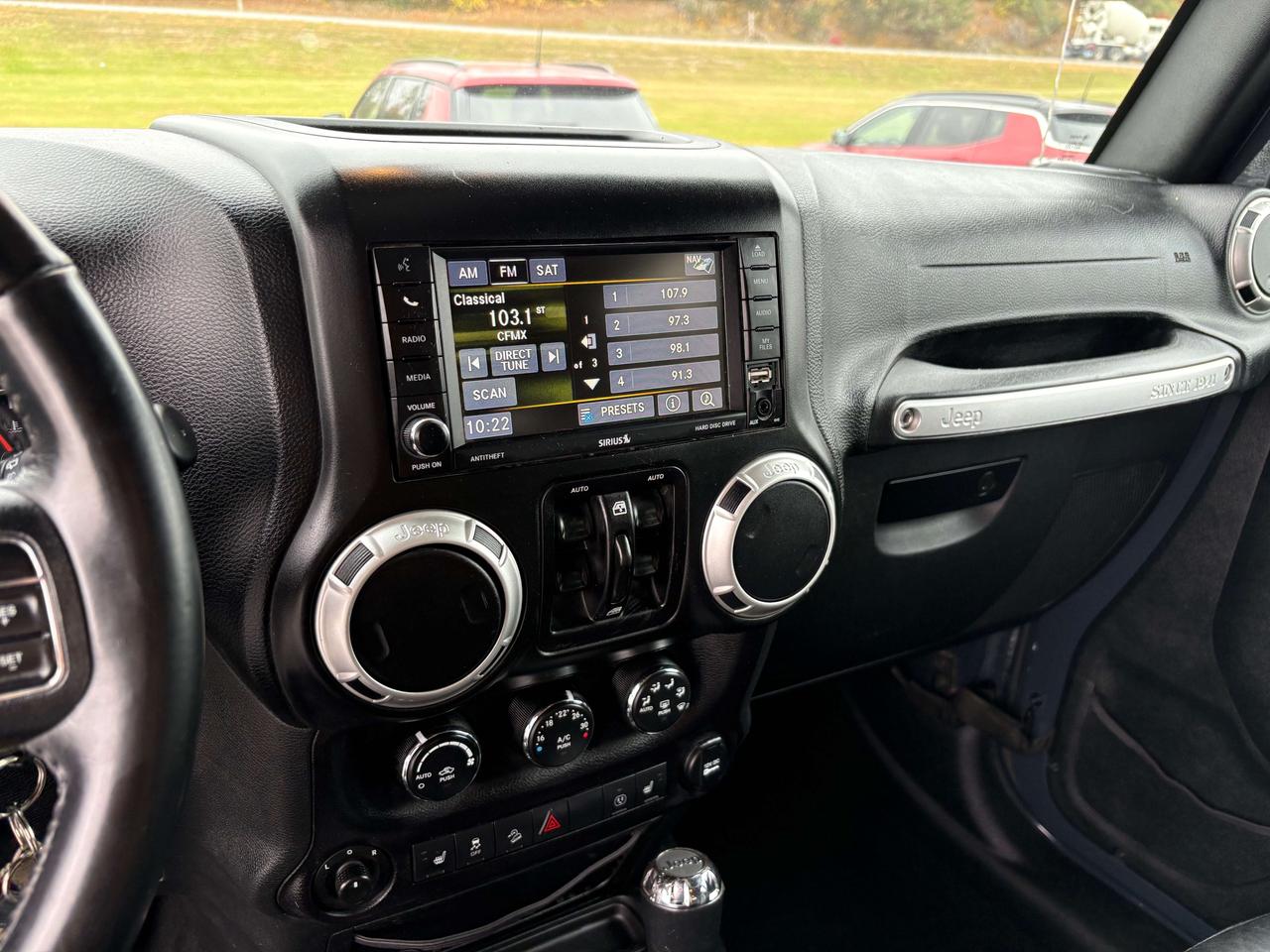 2017 Jeep Wrangler Sahara - htd seats - winch Photo