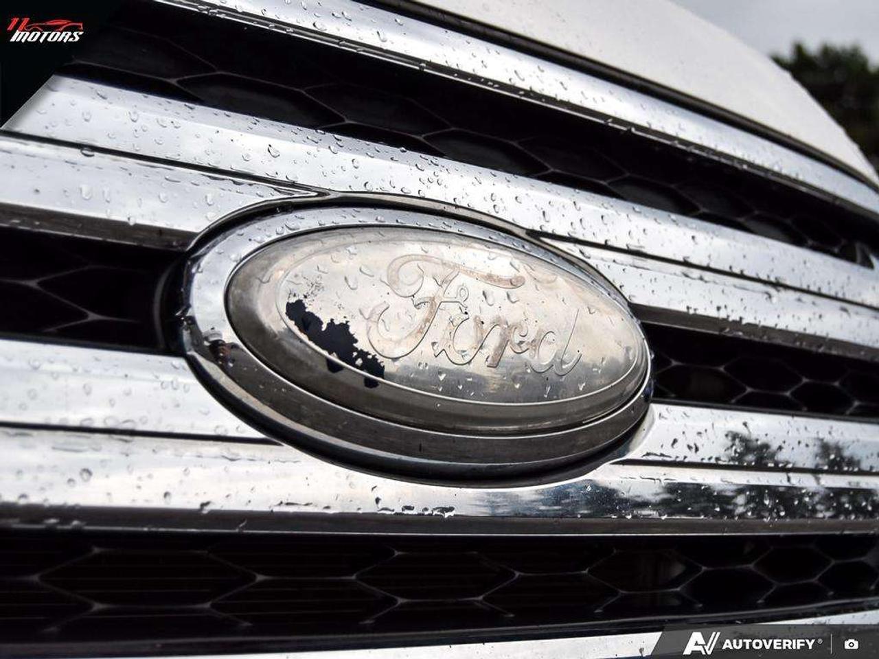 2013 Ford Edge 4DR SEL FWD Photo
