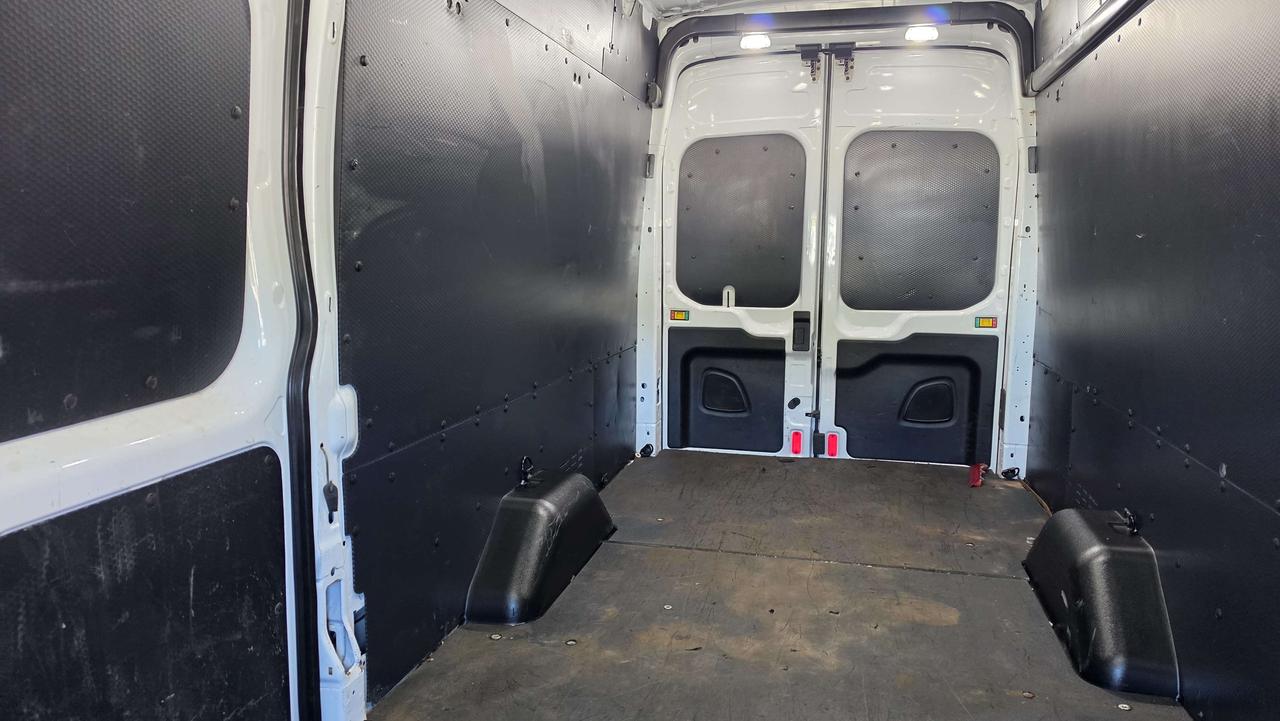 2019 Ford Transit T-250 148EL (Extra Long) 3.7L V6  + Tow - HCV-B62984 Photo