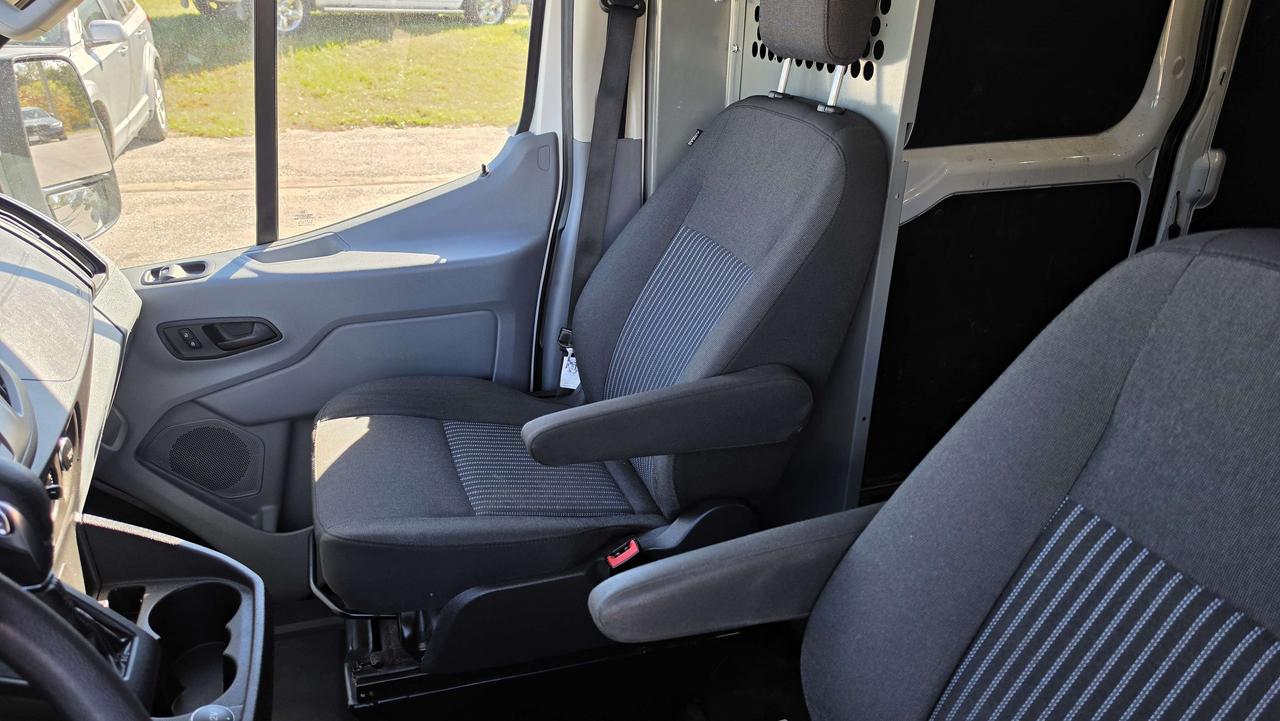 2019 Ford Transit T-250 148EL (Extra Long) 3.7L V6  + Tow - HCV-B62984 Photo