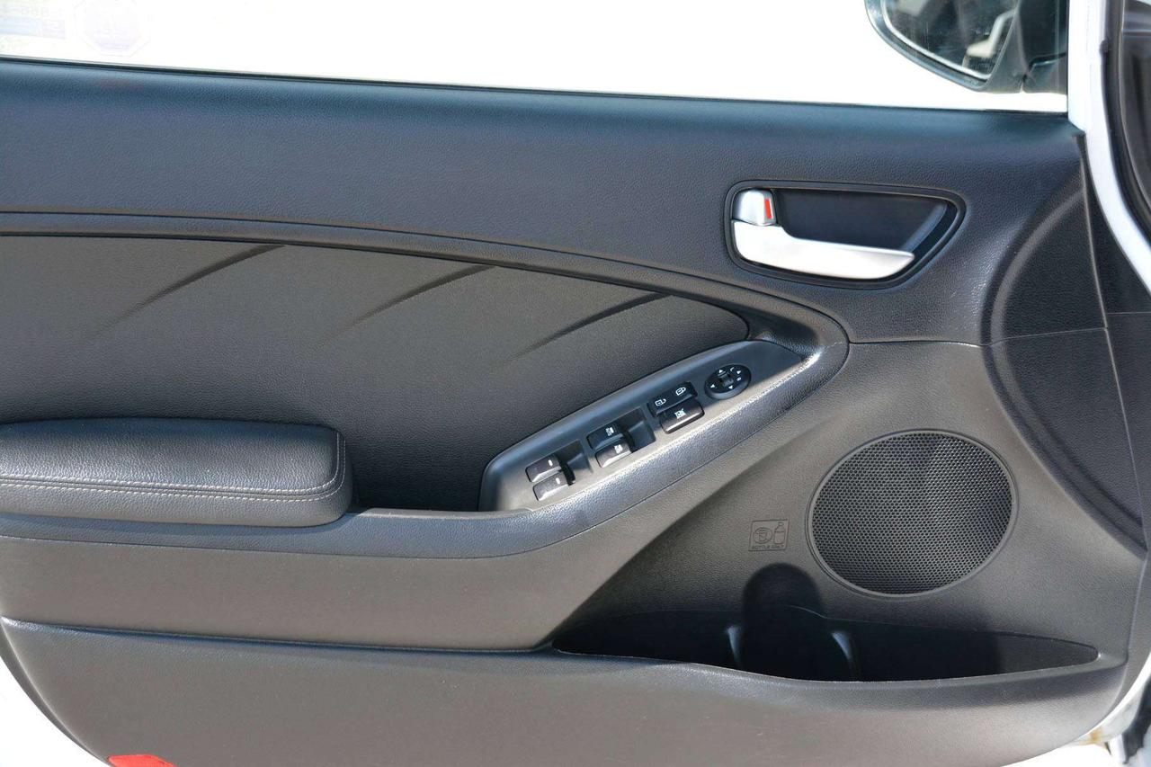 2018 Kia Forte LX Photo