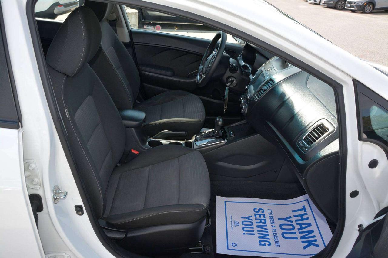 2018 Kia Forte LX Photo