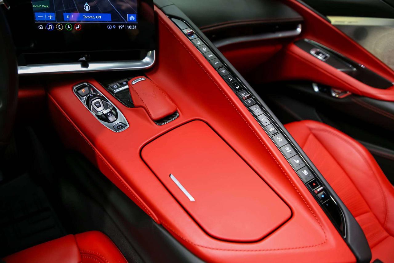 2021 Chevrolet Corvette 3LT CONVERTIBLE Z51 FRONTLIFT AEROKIT HIGHWING Photo
