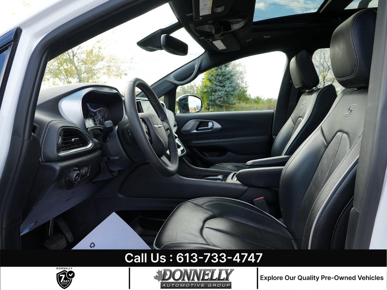 2025 Chrysler Pacifica Limited FWD Photo
