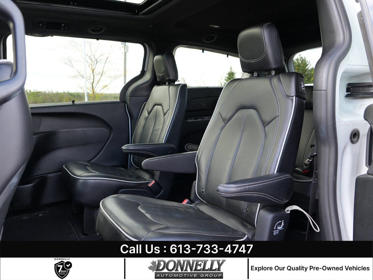 2025 Chrysler Pacifica Limited FWD Photo