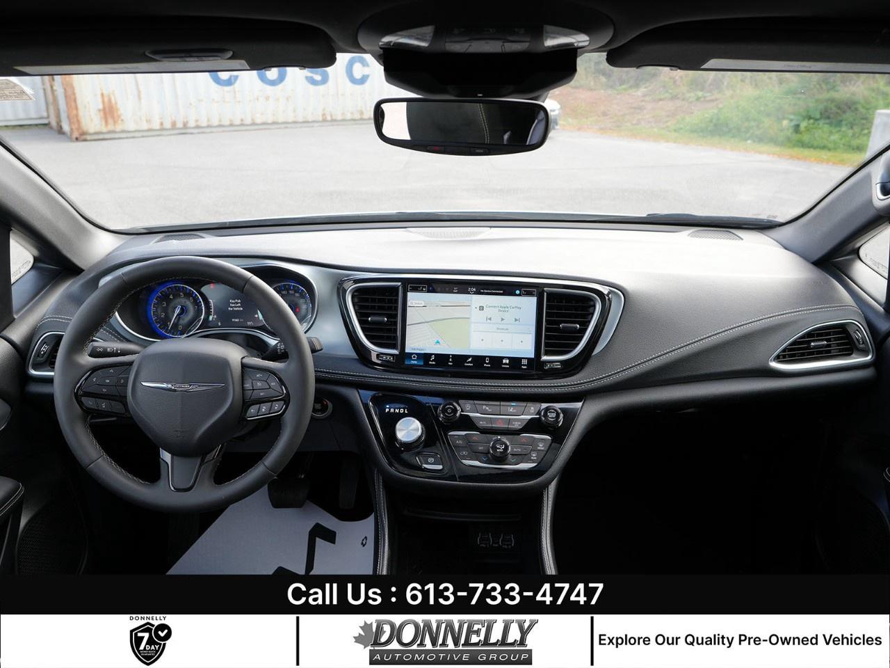 2025 Chrysler Pacifica Limited FWD Photo