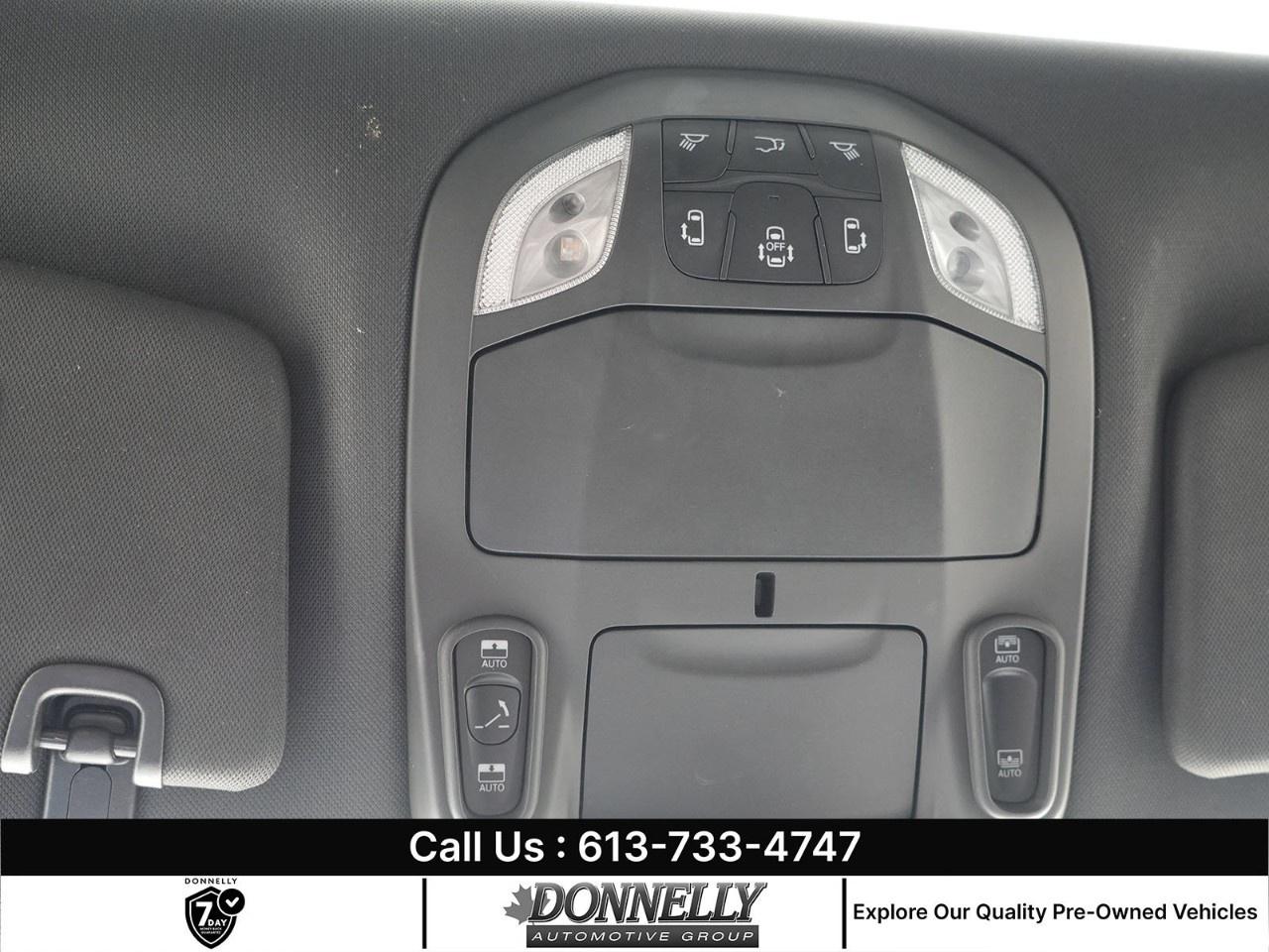 2025 Chrysler Pacifica Limited FWD Photo