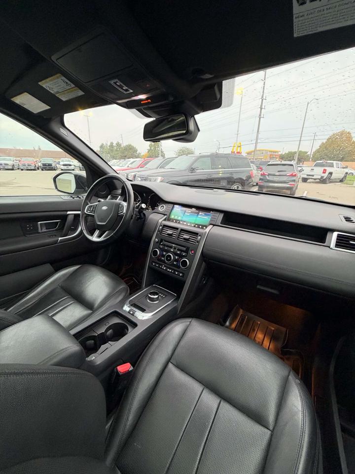 2019 Land Rover Discovery Sport HSE 4WD Photo