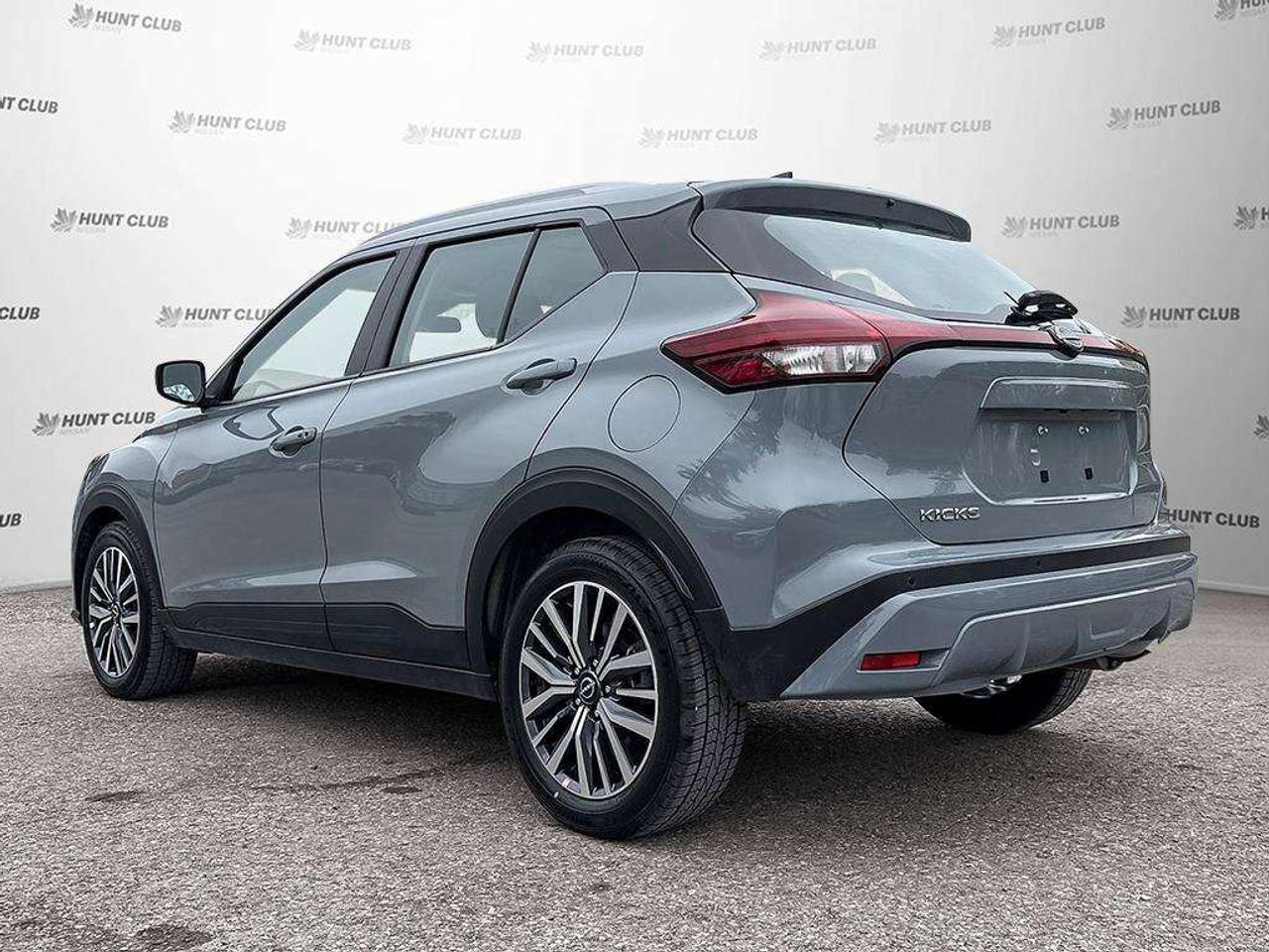 2025 Nissan Kicks SV   Android Auto   Apple Car Play   Heated Seats Photo