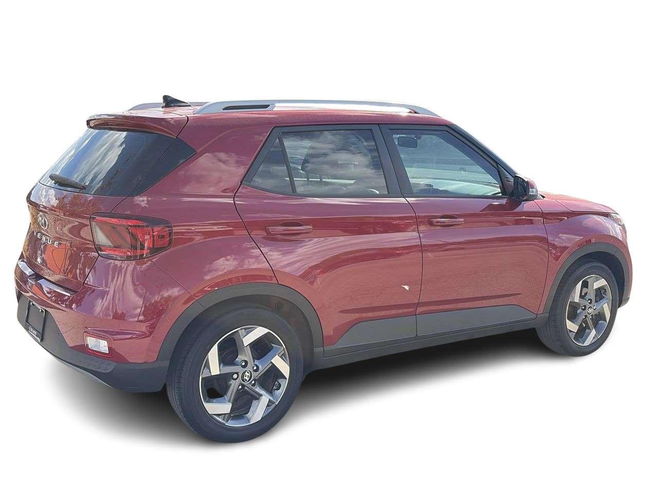 2022 Hyundai Venue FWD Trend Remote Starter  Alloy Wheels  Sun/Moonroof  Wired Apple/Android CarPlay Photo
