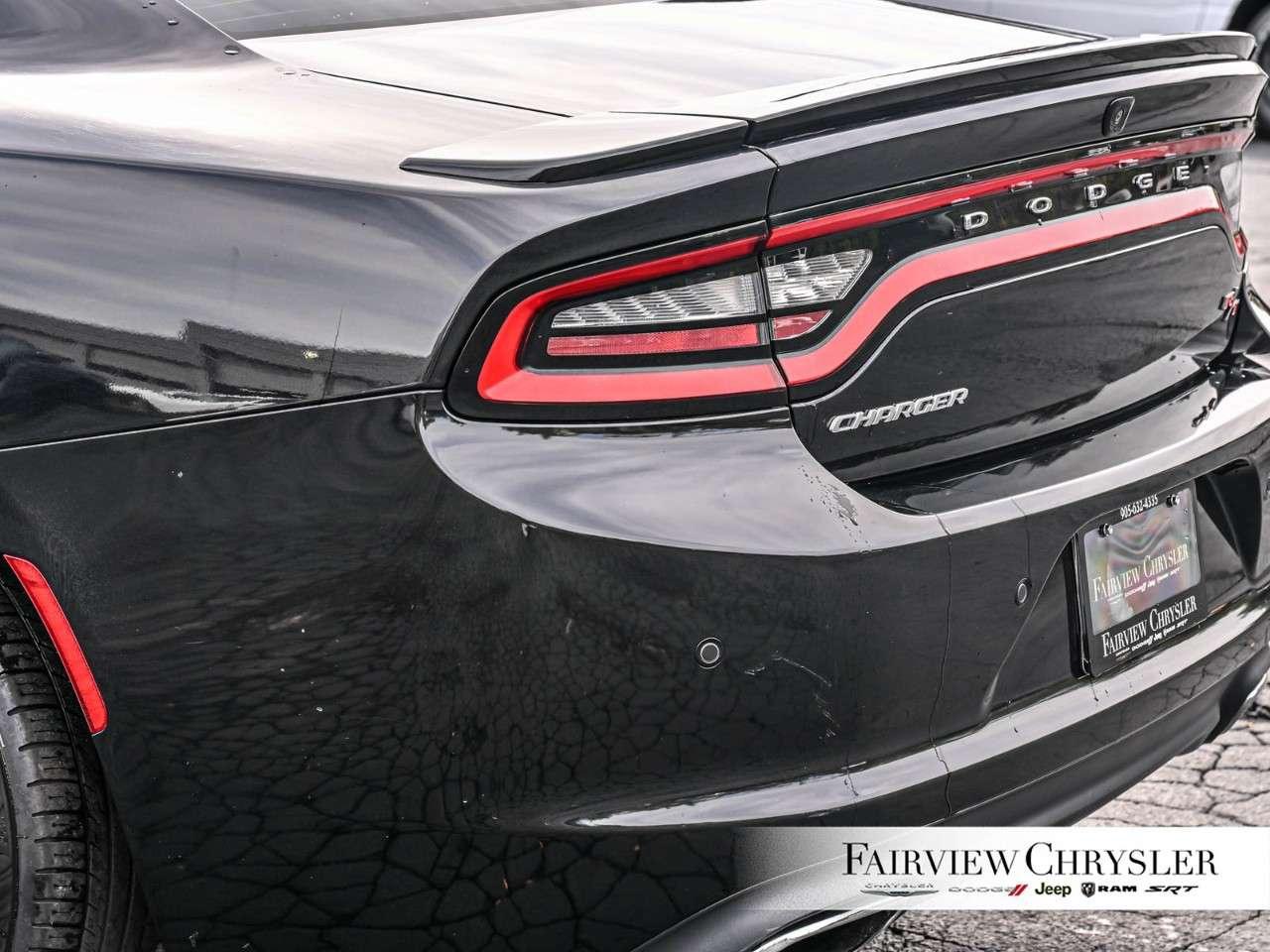2015 Dodge Charger 4dr Sdn Road/Track RWD SUNROOF   LEATHER   NAV   HEATED/COOLED SEATS   HARMAN/KARDON   ADAPTIVE CRUISE Photo