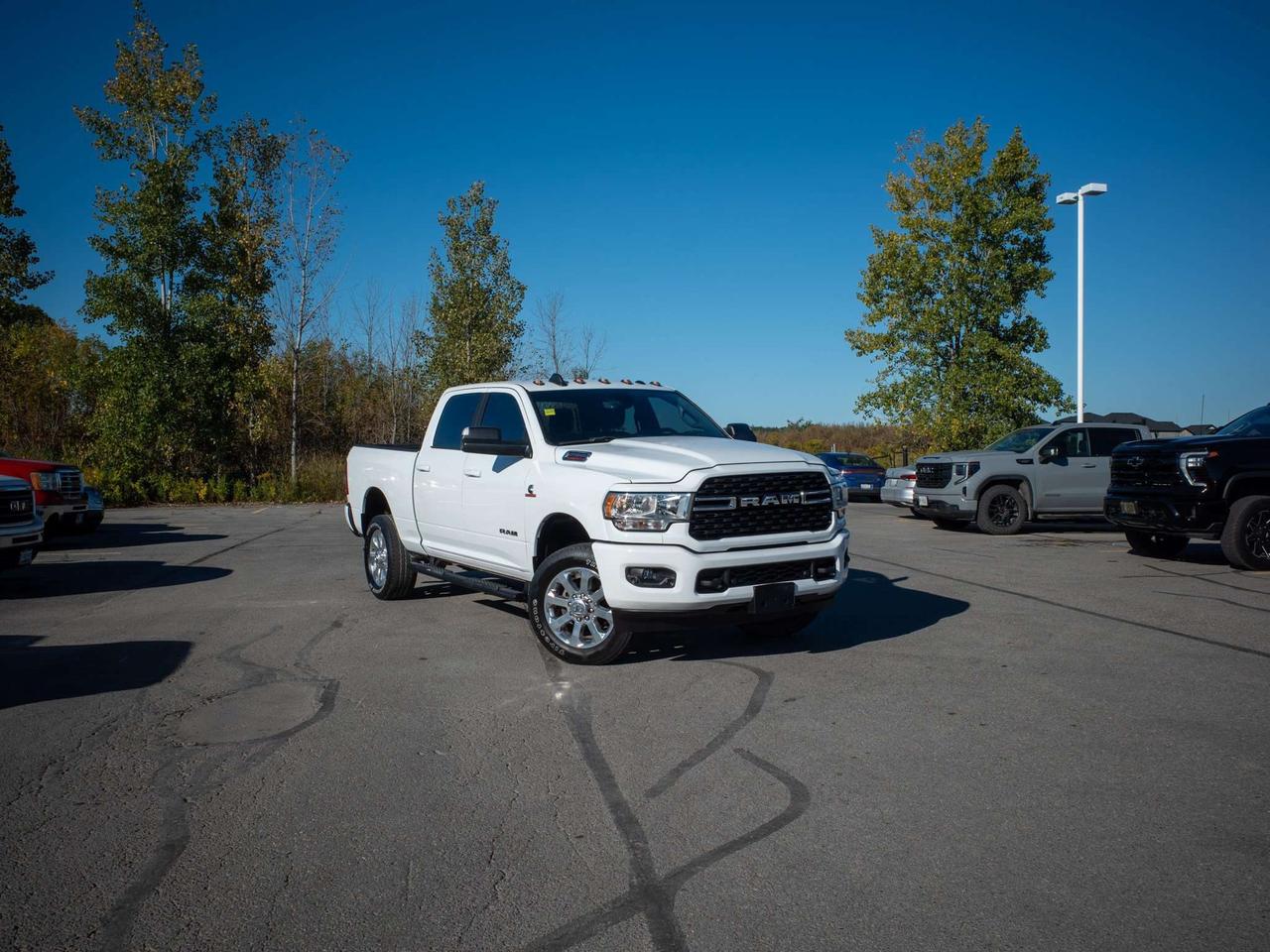 2022 RAM 2500 Big Horn - Keyless Start   Turn Signal Mirrors Photo5
